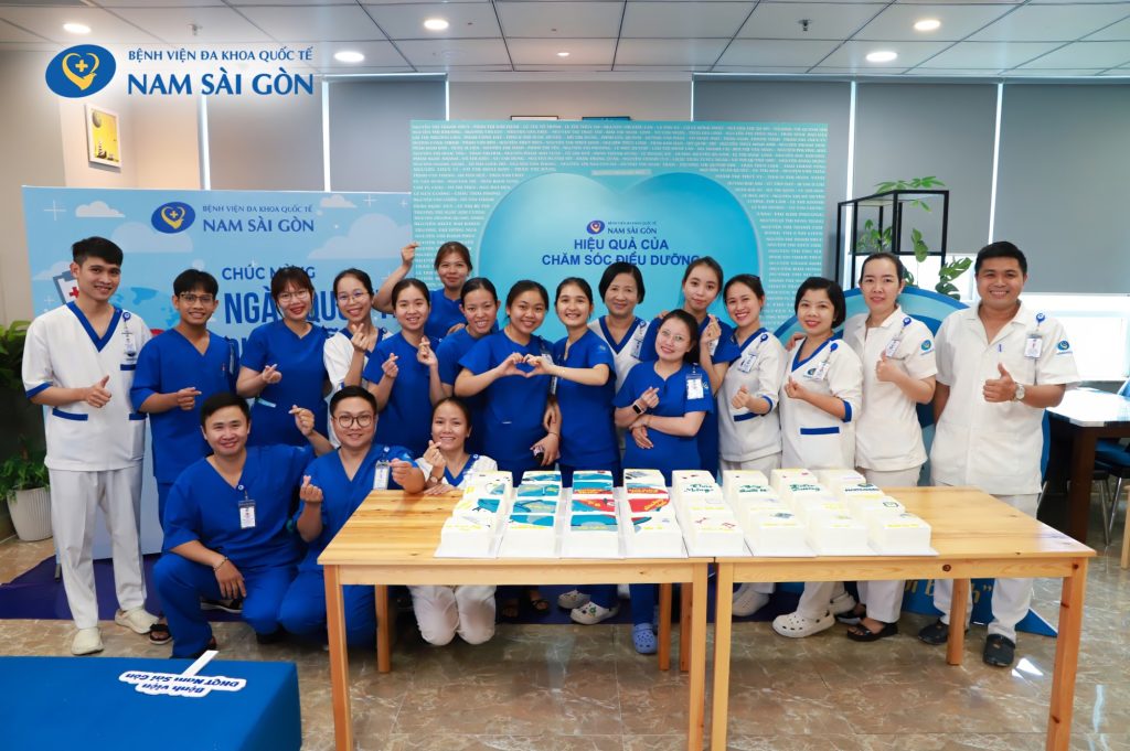 CUỘC THI “CÙNG NHAU GỠ KHÓ" HƯỞNG ỨNG NGÀY QUỐC TẾ ĐIỀU DƯỠNG 12/5 1 img 1028 1 2