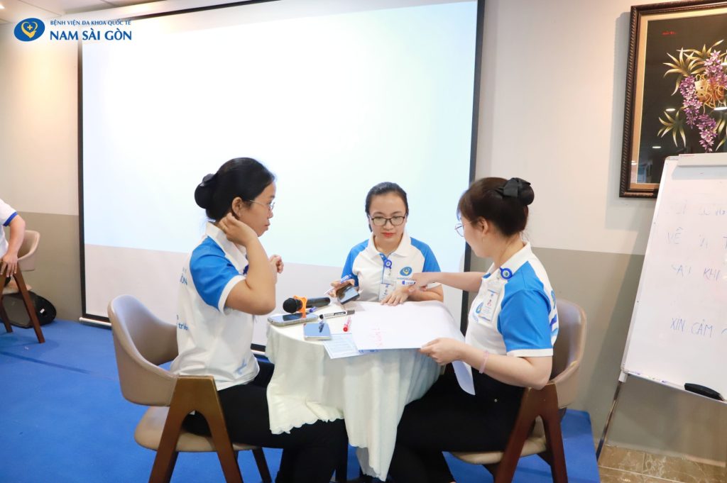 CUỘC THI “CÙNG NHAU GỠ KHÓ" HƯỞNG ỨNG NGÀY QUỐC TẾ ĐIỀU DƯỠNG 12/5 12 img 1328 2