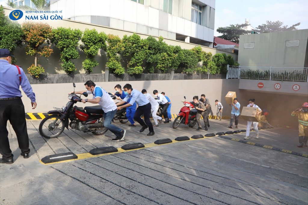 DIỄN TẬP PHÒNG CHÁY CHỮA CHÁY 2023 3 img 9735 1