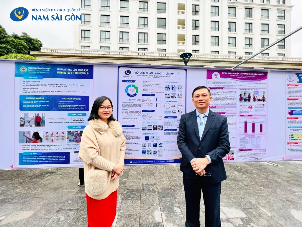 LỄ TRAO GIẢI THƯỞNG POSTER ĐỀ ÁN CẢI TIẾN CHẤT LƯỢNG BỆNH VIỆN TOÀN QUỐC 6 z4991604059223 372493fe6716a055503111083949cfa4 1