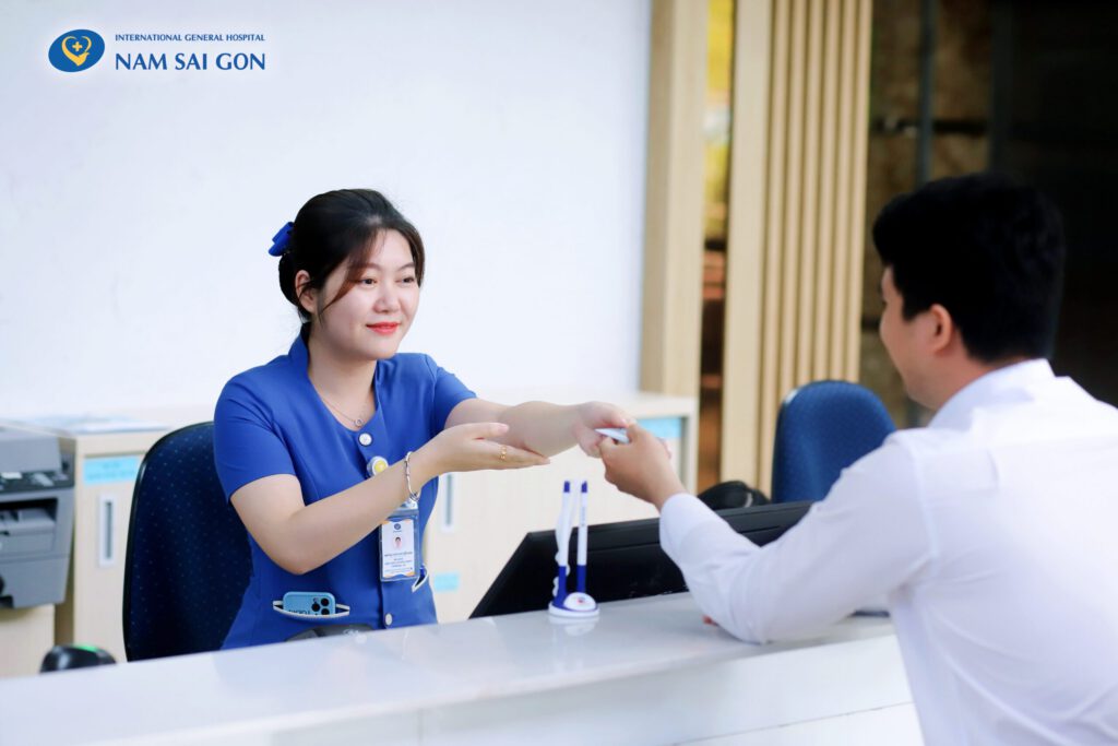 NAM SAI GON INTERNATIONAL GENERAL HOSPITAL ACCEPTS PUBLIC HEALTH INSURANCE 2 Le tan BHYT EN