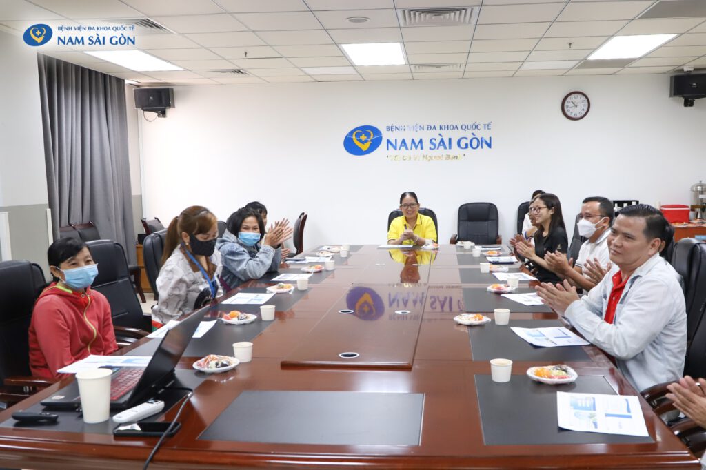 CHƯƠNG TRÌNH HỌP HỘI ĐỒNG NGƯỜI BỆNH KHOA NGOẠI THẦN KINH - CỘT SỐNG 08/02/2025 6 08 02 2025 2