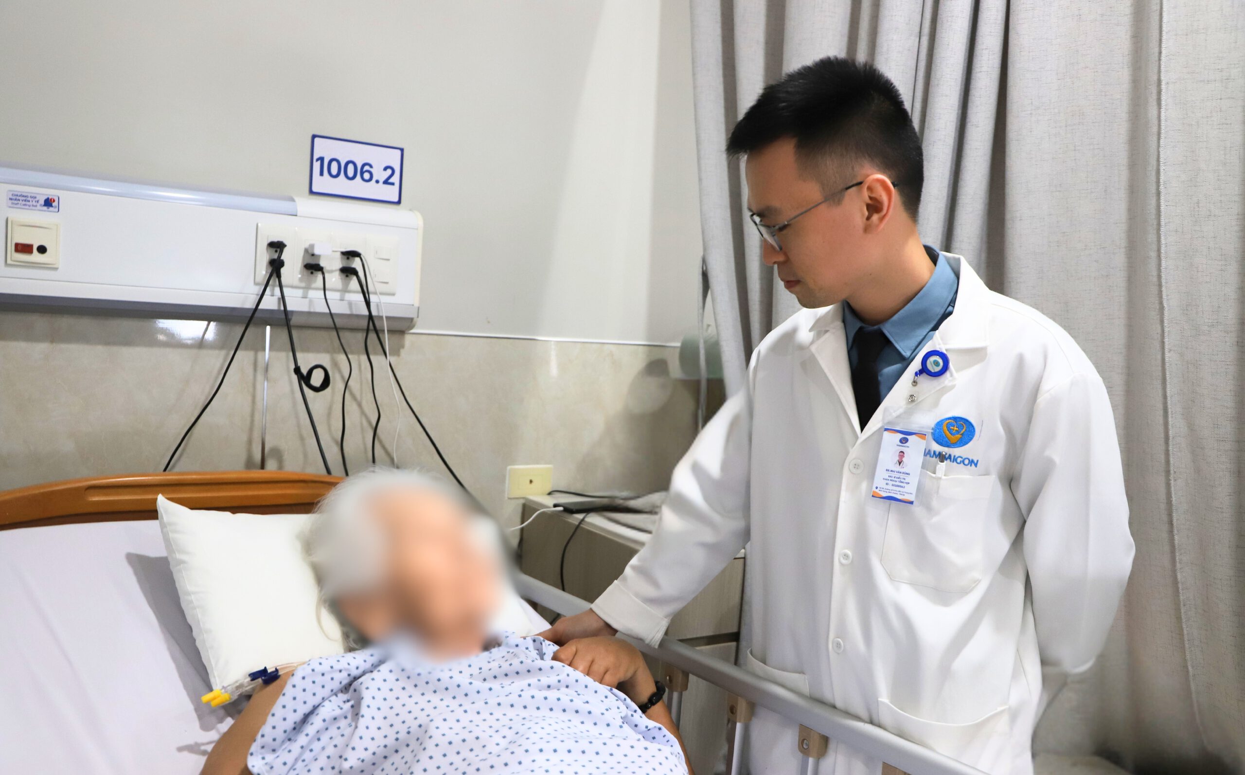 NỮ NỘI TRỢ U70 TÁO BÓN SUỐT 10 NĂM PHẢI CẮT GẦN NHƯ TOÀN BỘ ĐẠI TRÀNG